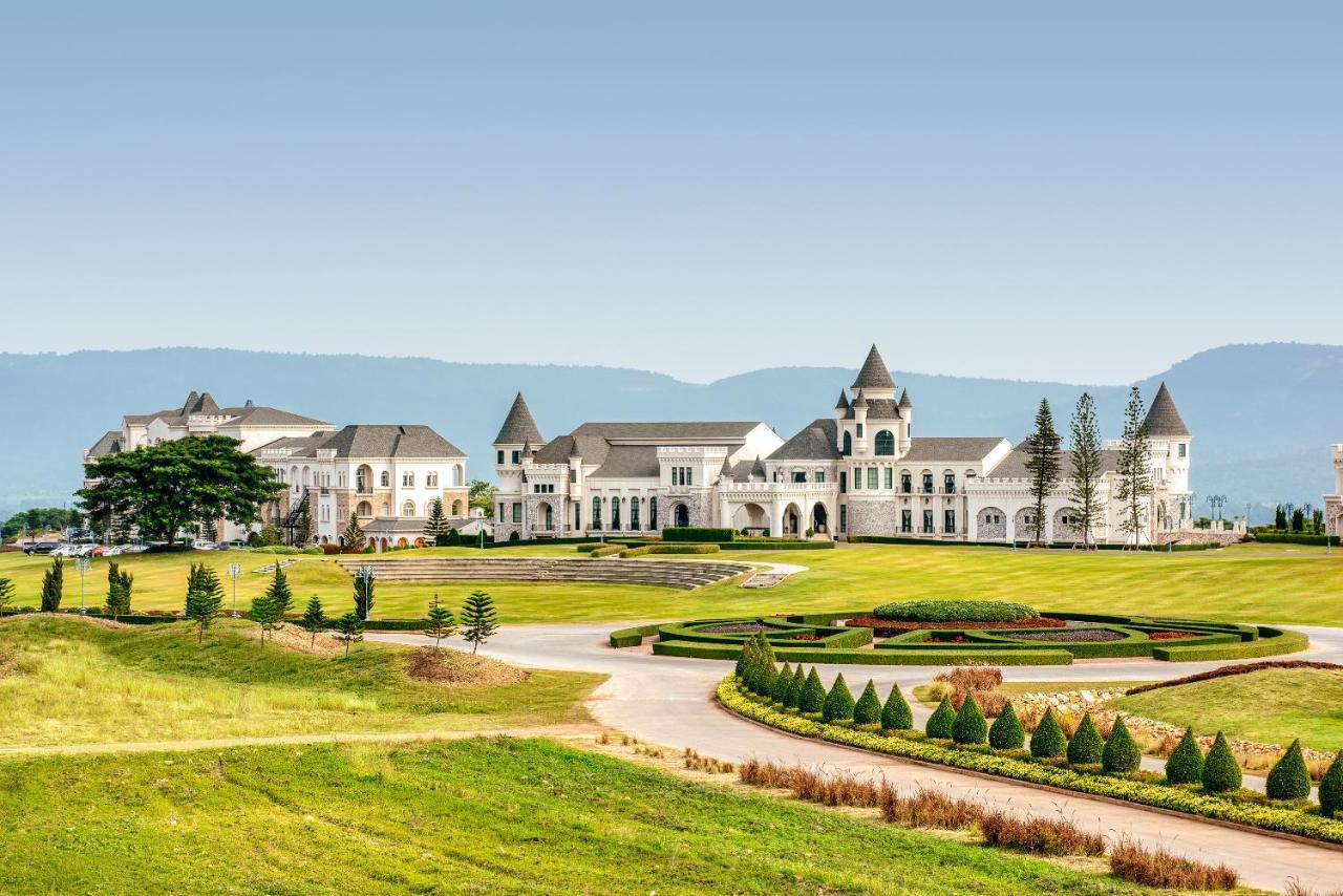 Mövenpick Resort Khao Yai Ban Wang Sai Exteriör bild