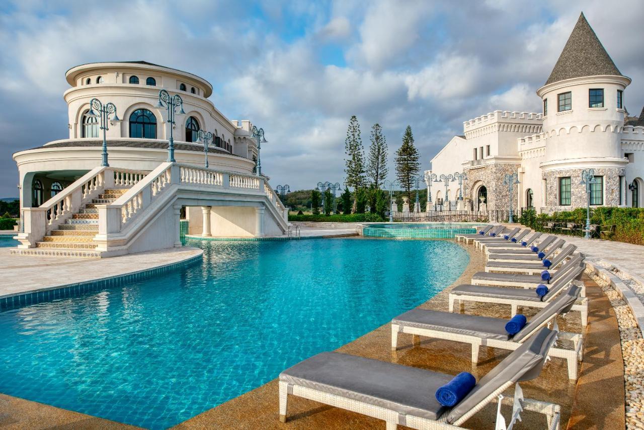 Mövenpick Resort Khao Yai Ban Wang Sai Exteriör bild